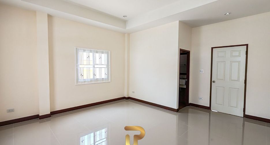 出售 3 卧室 独立屋 在 Sattahip, Chon Buri