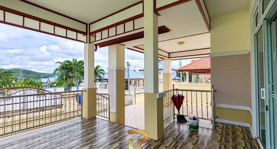 出售 3 卧室 独立屋 在 Sattahip, Chon Buri