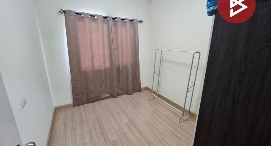 For sale 4 bedrooms townhouse in Bang Phli, Samut Prakan