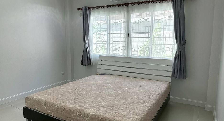 For sale 3 bedrooms house in East Pattaya, Pattaya