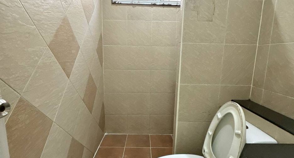 For sale 3 bedrooms house in East Pattaya, Pattaya