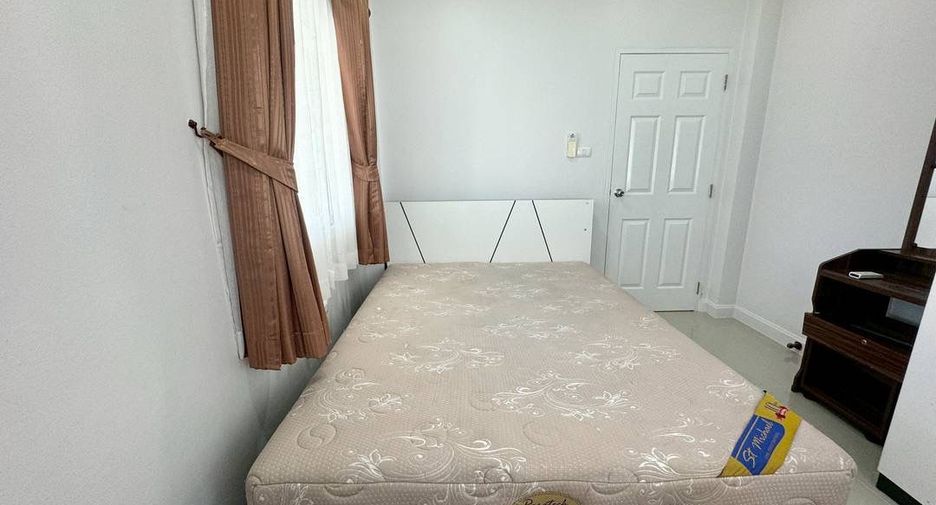 For sale 3 bedrooms house in East Pattaya, Pattaya