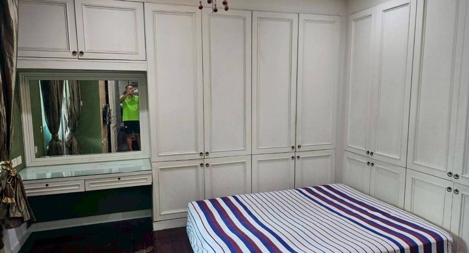 À vendre 4 chambres condo à Pathum Wan, Bangkok