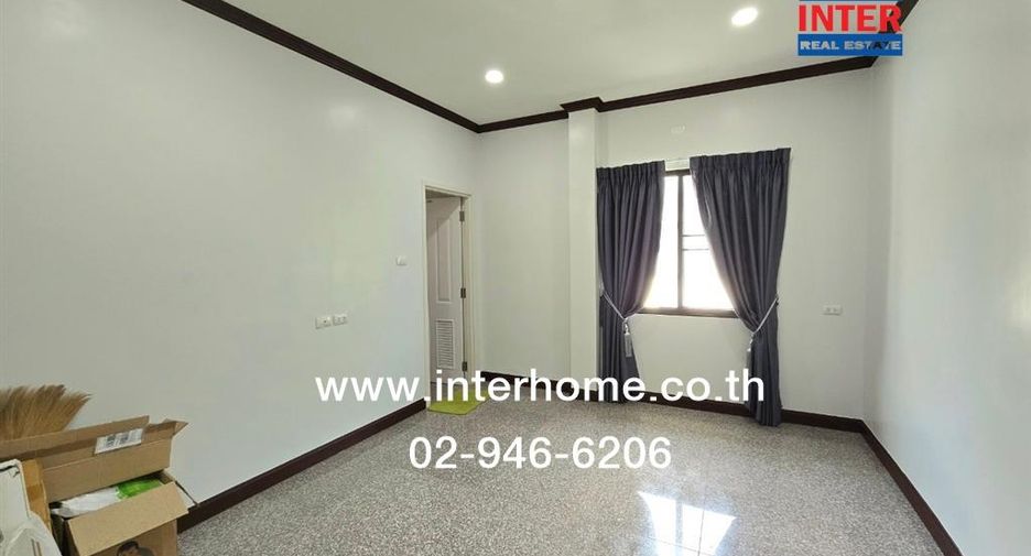 For sale 4 bedrooms house in Lam Luk Ka, Pathum Thani