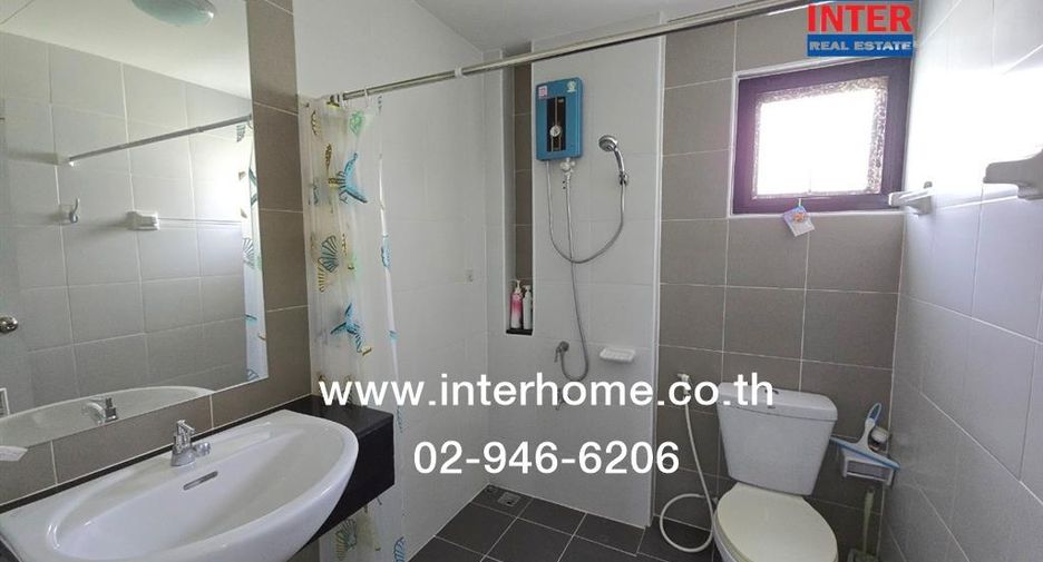 For sale 4 bedrooms house in Lam Luk Ka, Pathum Thani