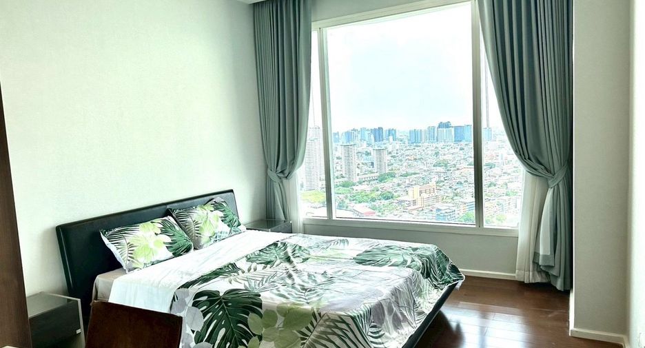 For rent 3 bedrooms condo in Bang Kho Laem, Bangkok