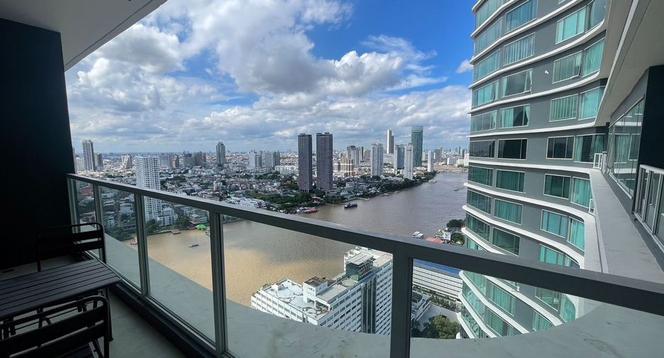 For rent 3 bedrooms condo in Bang Kho Laem, Bangkok