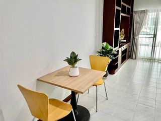 Casa adosada en alquiler de 2 habitaciones en Phasi Charoen, Bangkok