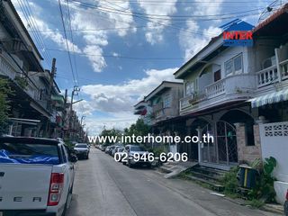For sale 3 bedrooms townhouse in Lat Krabang, Bangkok