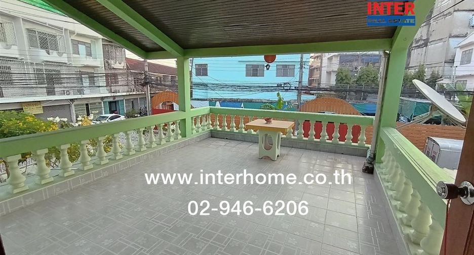 Haus zum Kauf mit 5 Zimmer in Bangkok Noi, Bangkok