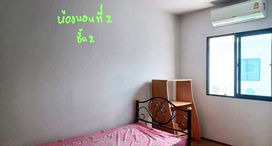 For sale 2 bedrooms townhouse in Mueang Pathum Thani, Pathum Thani