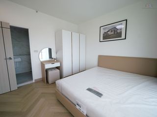 For rent 2 bedrooms condo in Yan Nawa, Bangkok