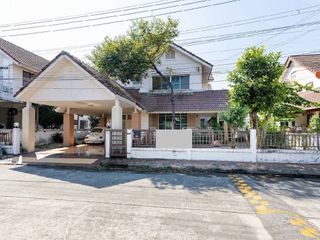 For sale 4 bedrooms house in Si Racha, Chonburi