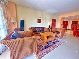 出售 2 卧室 公寓 在 Mueang Chon Buri, Chon Buri