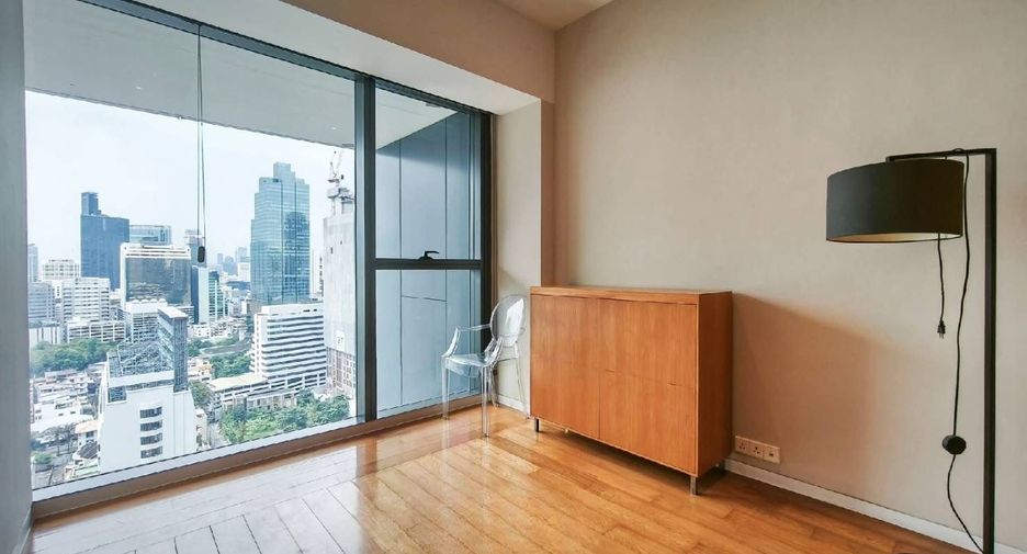 For rent and for sale 3 bedrooms condo in Sathon, Bangkok
