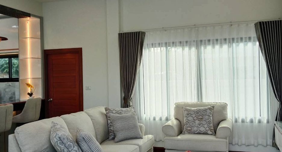 For sale 3 bedrooms villa in Sattahip, Chonburi