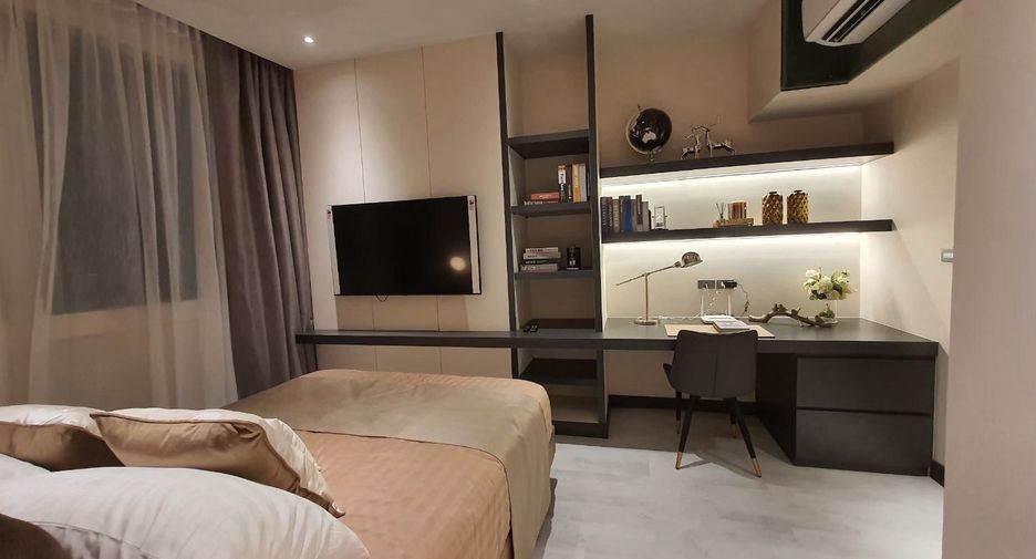 For rent and for sale 4 bedrooms condo in Khlong Toei, Bangkok