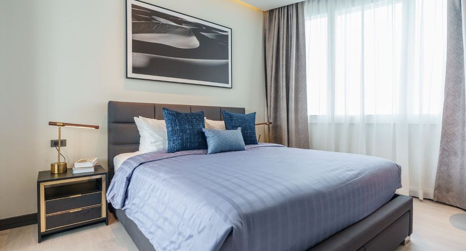 For rent and for sale 4 bedrooms condo in Khlong Toei, Bangkok