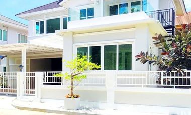Casa en venta de 3 habitaciones en Lat Krabang, Bangkok