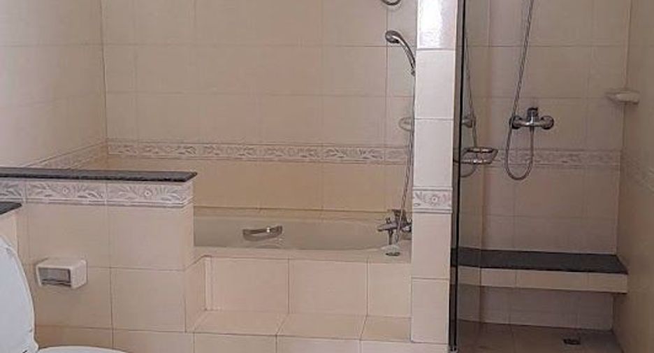 For sale 6 bedrooms house in Bang Phli, Samut Prakan