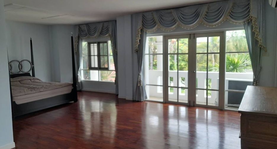 For sale 6 bedrooms house in Bang Phli, Samut Prakan