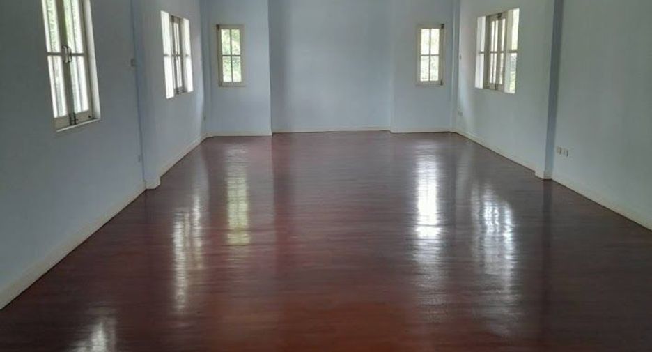 For sale 6 bedrooms house in Bang Phli, Samut Prakan