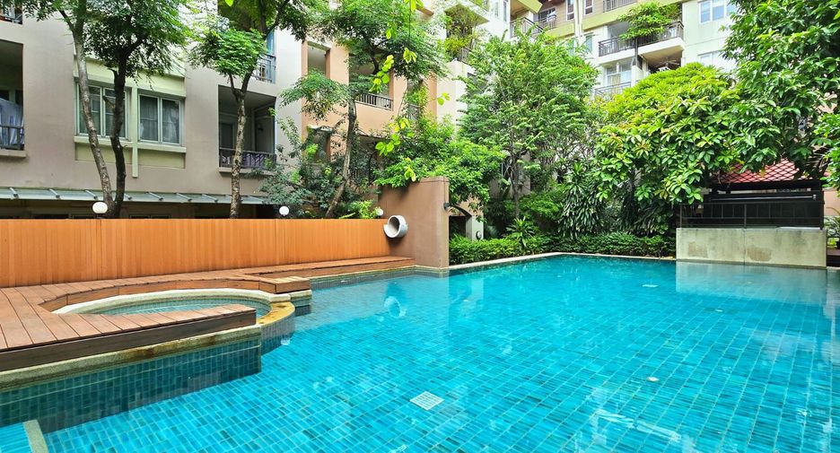 For sale 9 bedrooms condo in Dusit, Bangkok