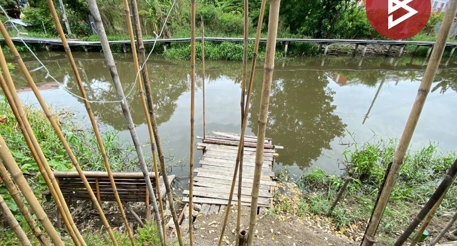 出售 3 卧室 联排别墅 在 Bang Sao Thong, Samut Prakan