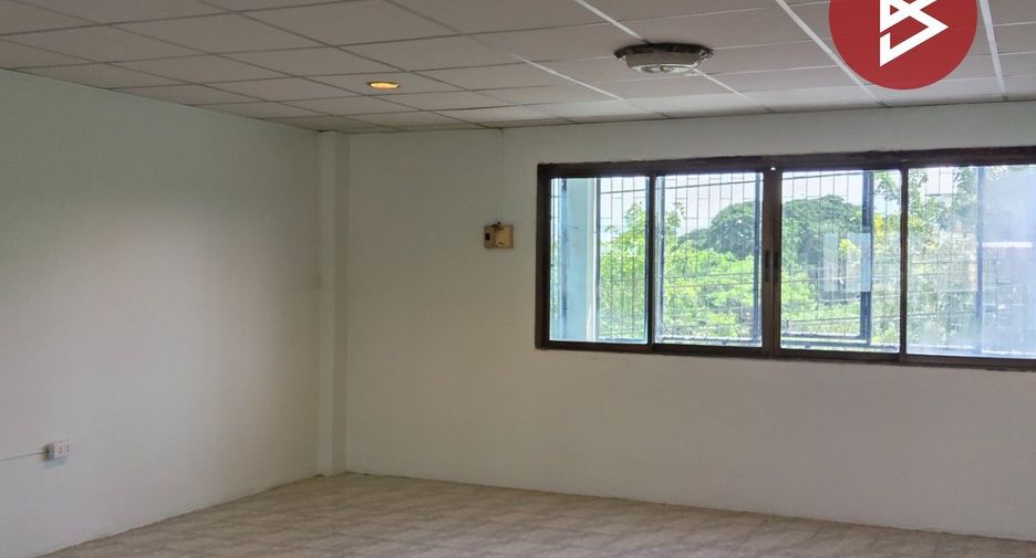 For sale retail Space in Mueang Ang Thong, Ang Thong