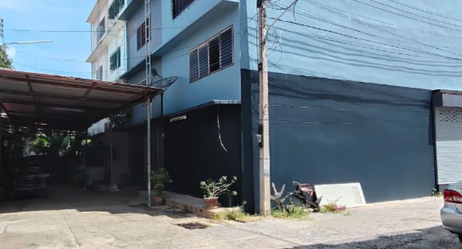 For sale retail Space in Mueang Ang Thong, Ang Thong