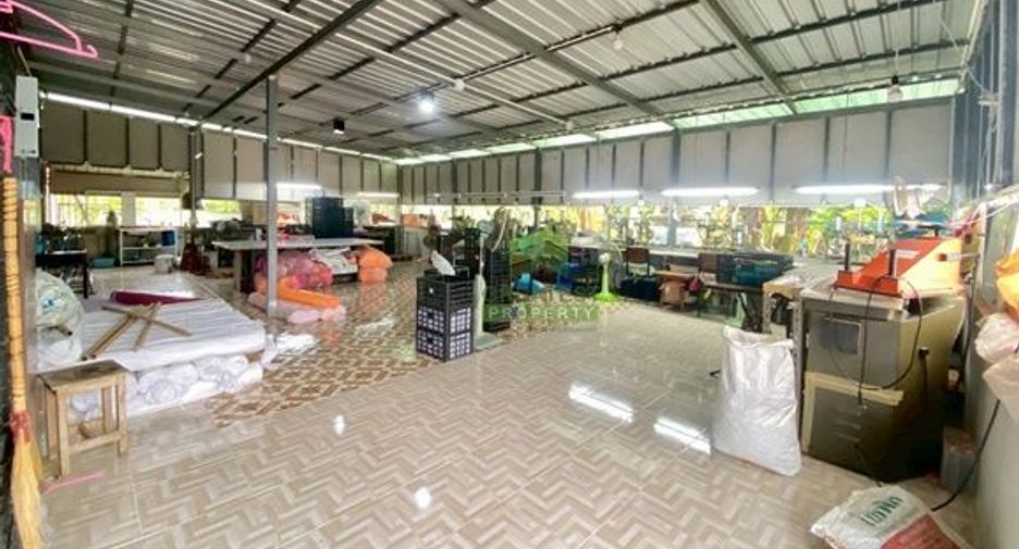 Local comercial en venta de 6 habitaciones en Bang Pla Ma, Suphan Buri