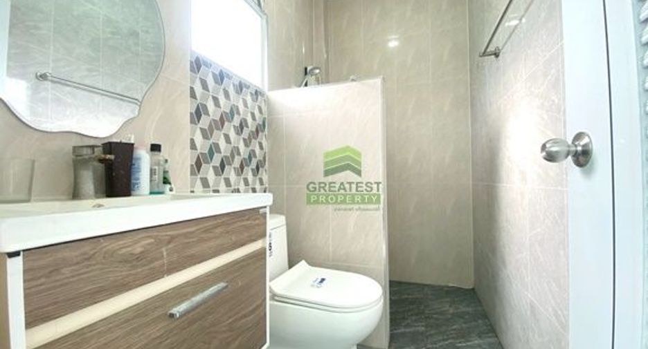 Local comercial en venta de 6 habitaciones en Bang Pla Ma, Suphan Buri