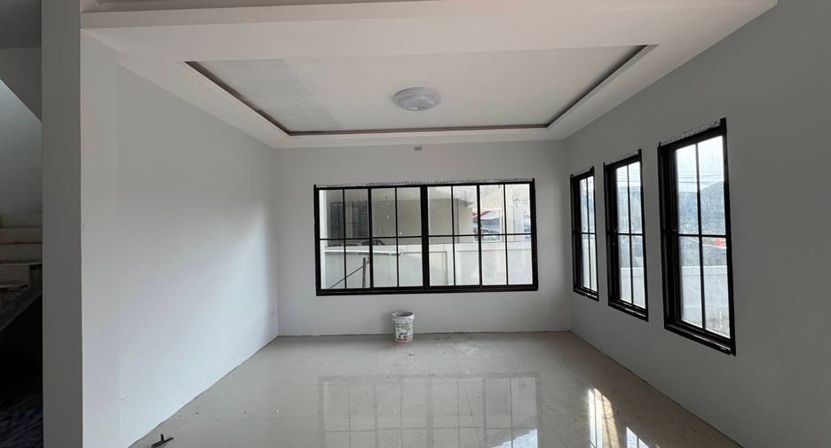 Продажа 4 спальни дом в Sam Phran, Накхонпатхом