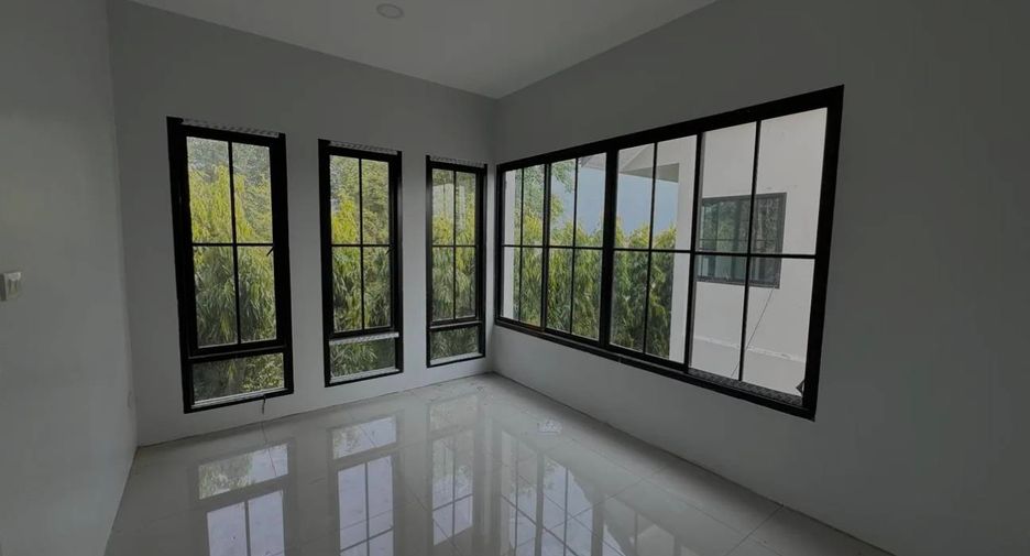 Продажа 4 спальни дом в Sam Phran, Накхонпатхом