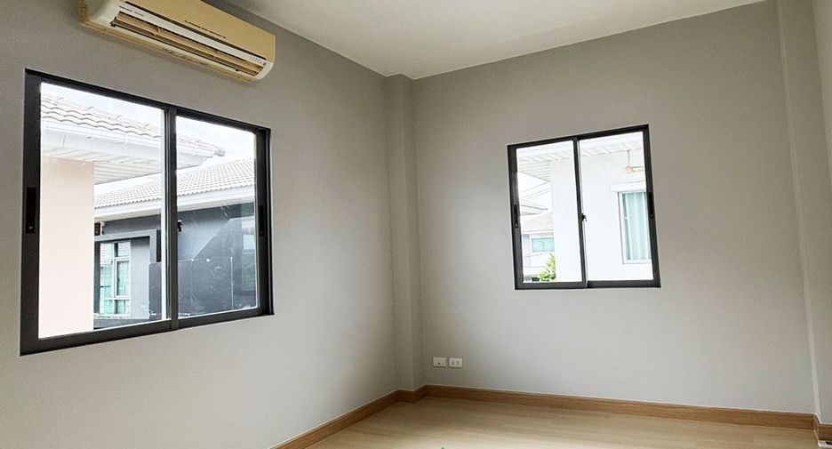 Haus zum Kauf mit 3 Zimmer in Mueang Nonthaburi, Nonthaburi