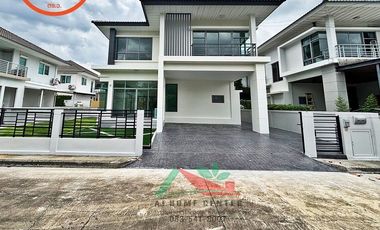 出售 3 卧室 独立屋 在 Mueang Nonthaburi, Nonthaburi