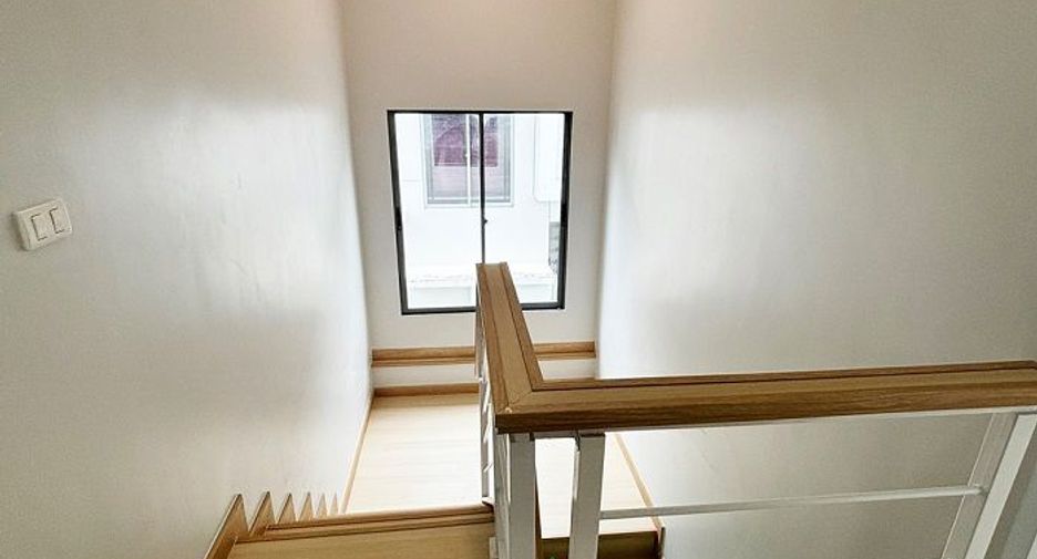 Haus zum Kauf mit 3 Zimmer in Mueang Nonthaburi, Nonthaburi