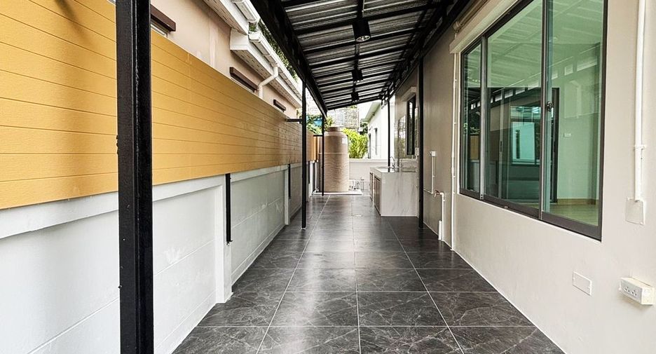 Haus zum Kauf mit 3 Zimmer in Mueang Nonthaburi, Nonthaburi