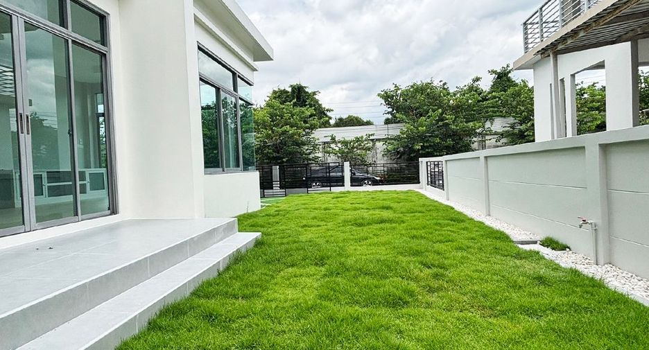 Haus zum Kauf mit 3 Zimmer in Mueang Nonthaburi, Nonthaburi