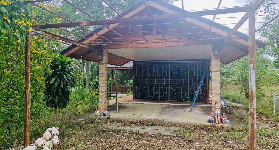For sale 5 ベッドルーム house in Si Sawat, Kanchanaburi