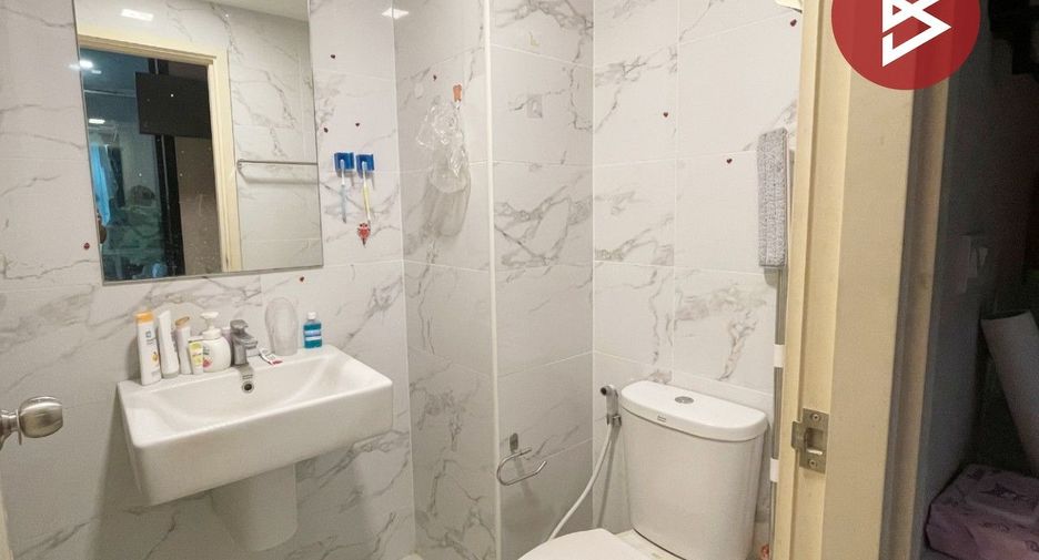 For sale 2 ベッドルーム condo in Chatuchak, Bangkok