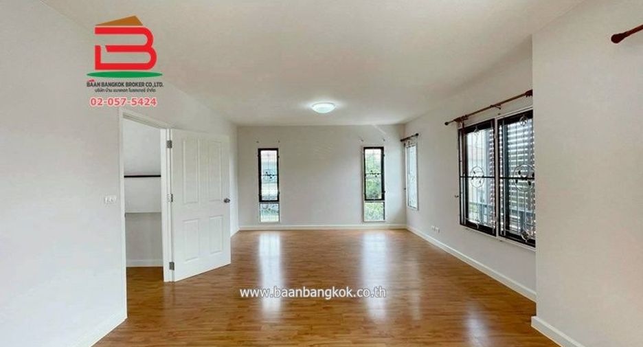 Casa en venta de 3 habitaciones en Lam Luk Ka, Pathum Thani
