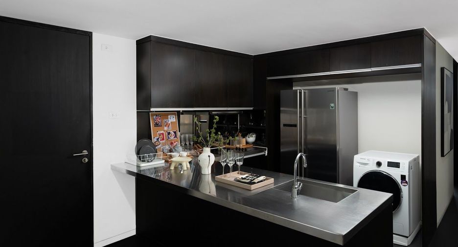 Condo en venta de 3 habitaciones en Watthana, Bangkok