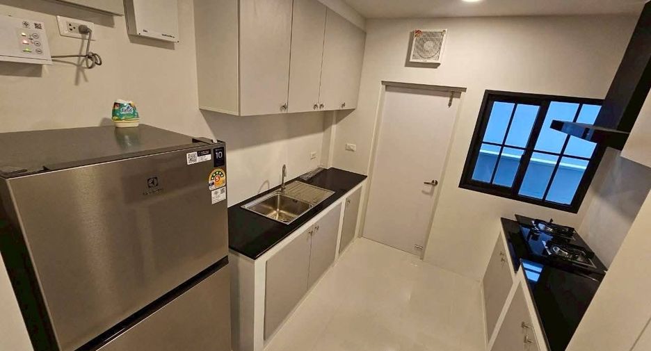 For rent and for sale 4 bedrooms house in Bang Phli, Samut Prakan