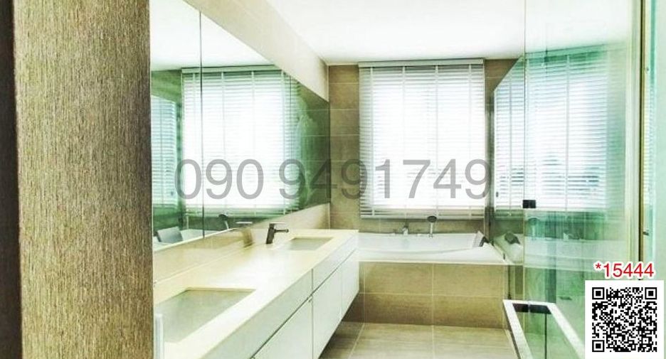 For sale 4 bedrooms house in Prawet, Bangkok