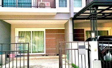 Reihenhaus zum Kauf mit 3 Zimmer in Bang Bua Thong, Nonthaburi
