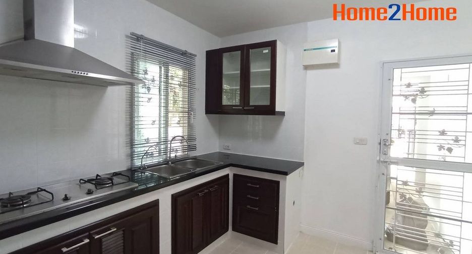 For sale 4 bedrooms house in Bang Yai, Nonthaburi