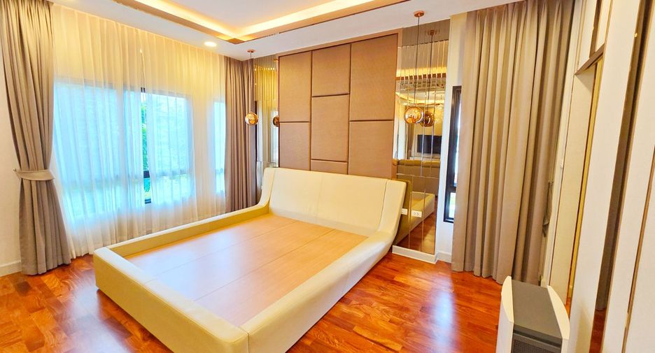 For sale 4 bedrooms house in Bang Bon, Bangkok