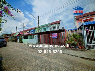 À vendre 2 chambres maison de ville à Sam Phran, Nakhon Pathom