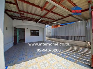 À vendre 2 chambres maison de ville à Sam Phran, Nakhon Pathom